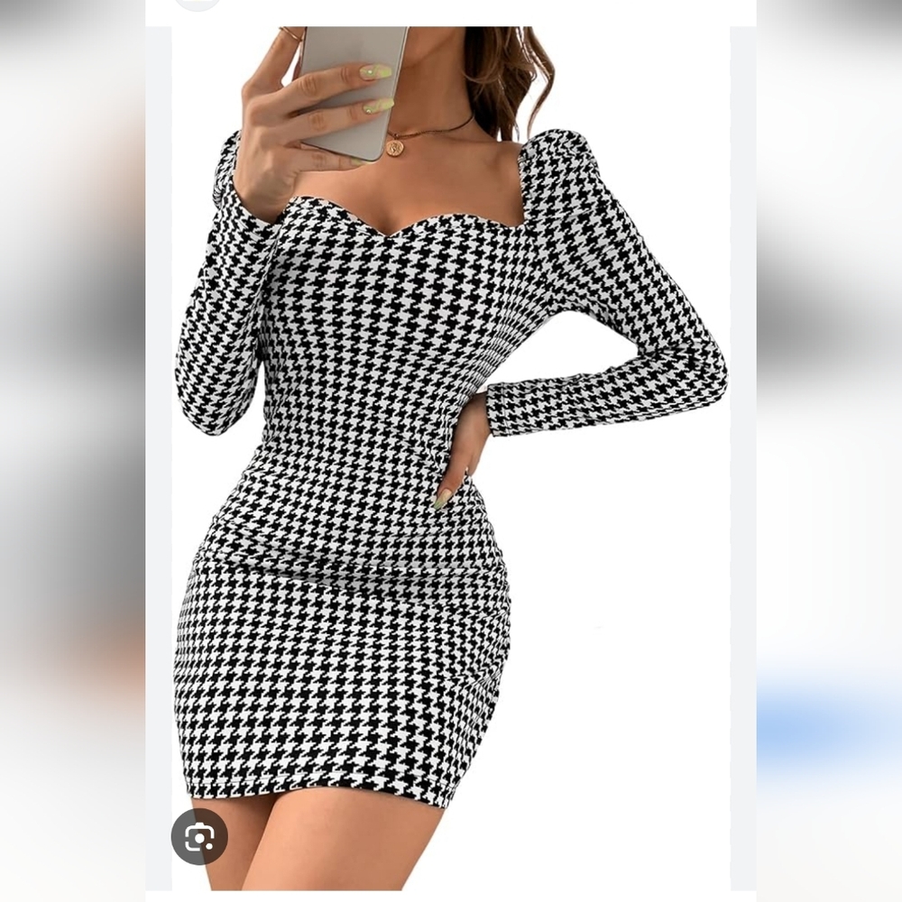 Black and White Houndstooth Dress. Bundle 3+ items & save 25% automatically! 🛍️